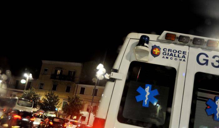 Ragazza trovata morta in casa della madre, già vittima di un tentato femminicidio