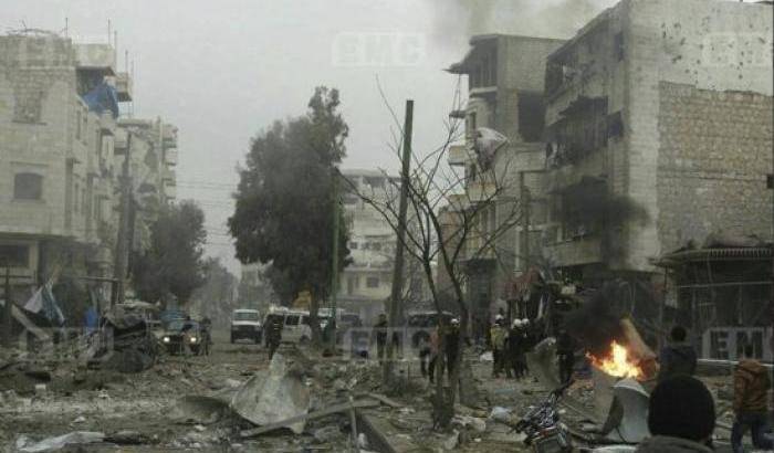 0004C7DE-offensiva-a-idlib Offensiva a Idlib