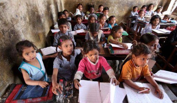 Una classe di scuola in India