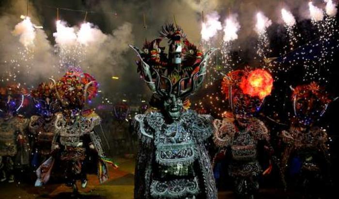 0004CFD0-la-sfilata-del-carnevale-di-oruro La sfilata del carnevale di Oruro
