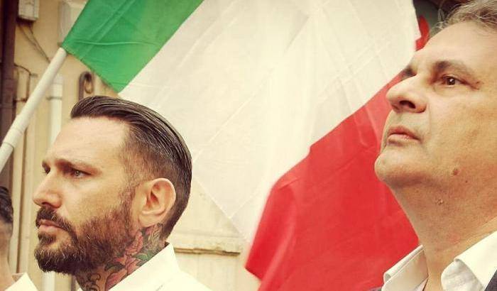 Scarcerati i due indagati per il pestaggio del fascista di Forza Nuova: non fu tentato omicidio