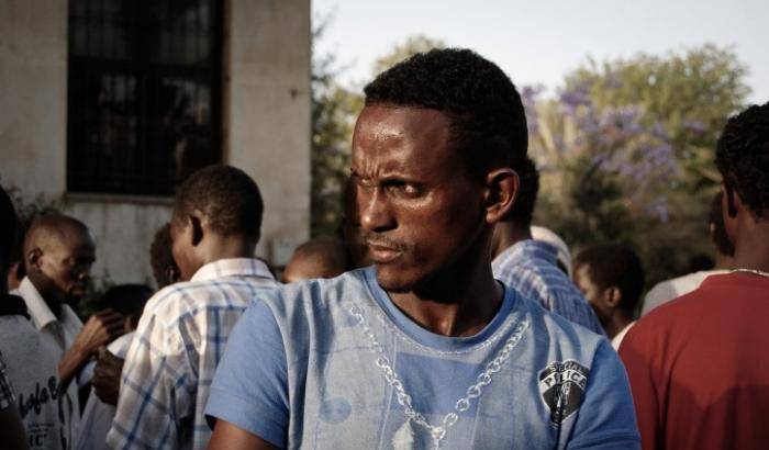 "Io, rifugiato eritreo rispedito in Ruanda da Israele". Poi il barcone per l'Italia