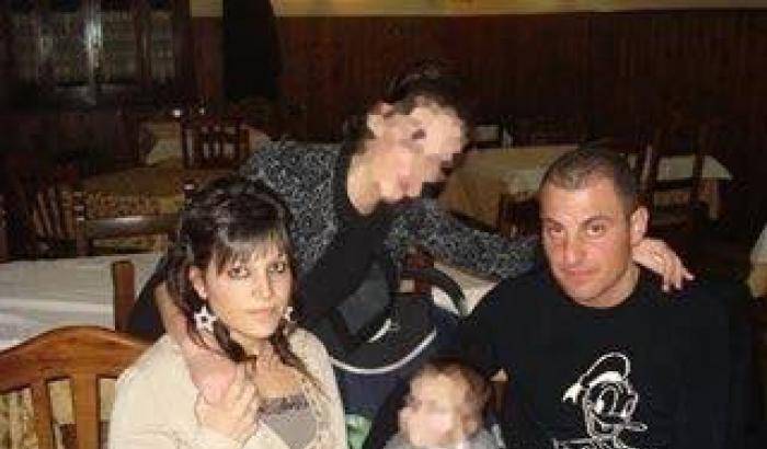 Ha ucciso la moglie davanti a scuola: trovato il cadavere dell'assassino
