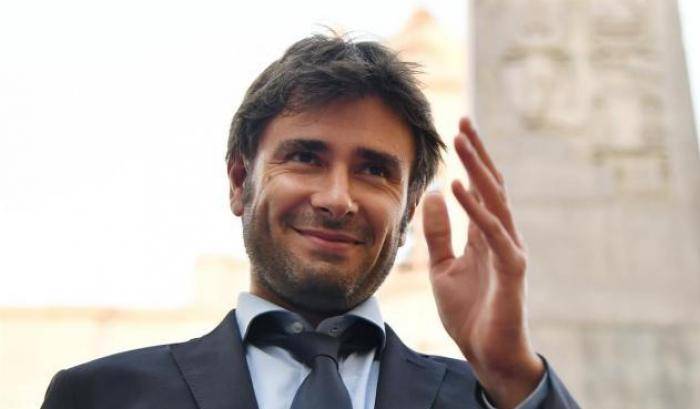 Di Battista insegue a destra Salvini e Di Maio: “Sono annoiato dalle Ong...”