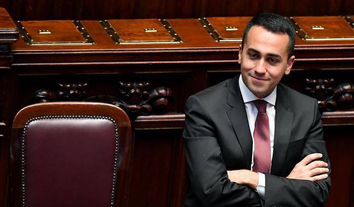 Di Maio continua con la propaganda e annuncia: il mio primo decreto si chiamerà 'dignità'