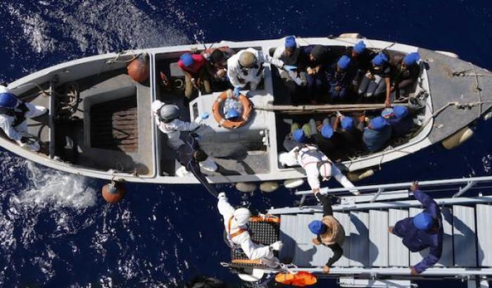 La Spagna critica l'Italia: i porti chiusi senza strategia aggravano solo i problemi