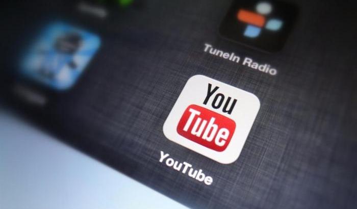 La linea dura di YouTube: al bando i canali di disinformazione no vax