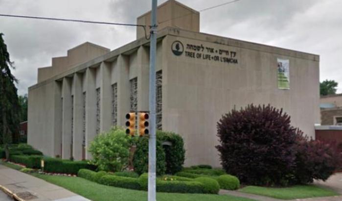 Pittsburgh, sparatoria in una sinagoga: 8 i morti, il killer è un uomo bianco
