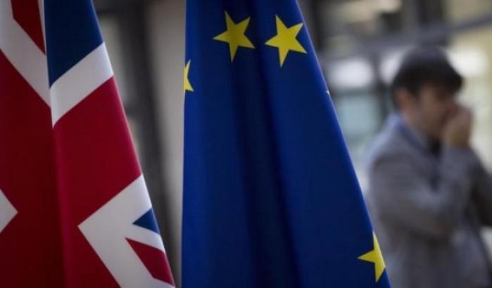 00050ECD-via-libera-dei-27-ministri-ue-al-progetto-di-accordo-per-la-brexit-ma-ai-britannici-piace Brexit