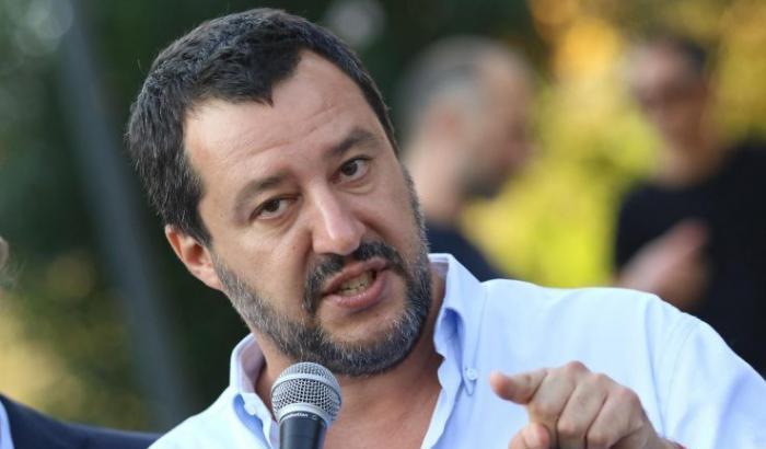 Decreto sicurezza, l'ultimatum di Salvini: "O passa entro il 3 dicembre o salta tutto"