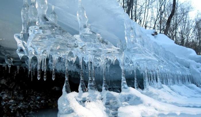 Gelo sull'Italia: freddo invernale e neve al Nord