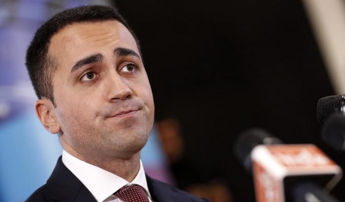 L'ecotassa colpisce i più poveri, gli stessi a cui il M5s vuole dare il reddito