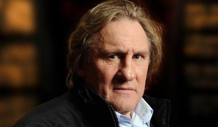 Depardieu fermato ubriaco in motorino: "Non voglio essere francese, preferisco Putin"