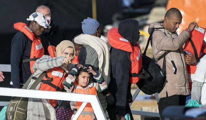 Ecco come è andato il vertice notturno a Palazzo Chigi sul nodo migranti