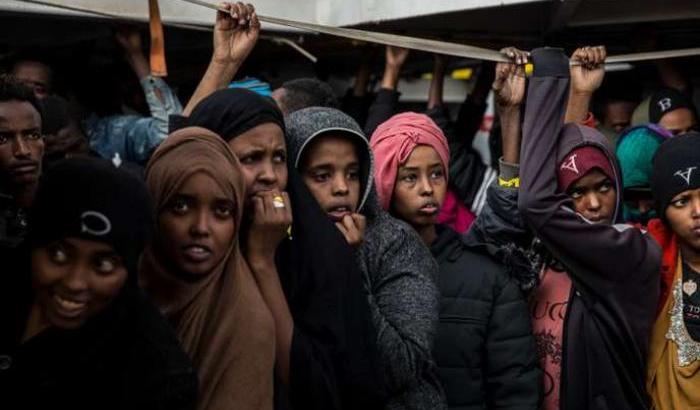 L'accusa di Amnesty: c'è un assalto combinato contro le Ong