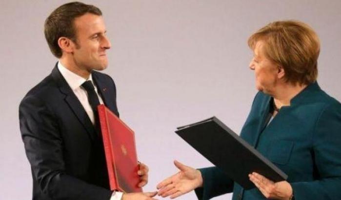 Macron e Merkel murano May: "L'accordo sulla Brexit non si rinegozia"
