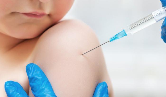 "In autunno vacciniamoci contro l'influenza stagionale per affrontare meglio il Covid"