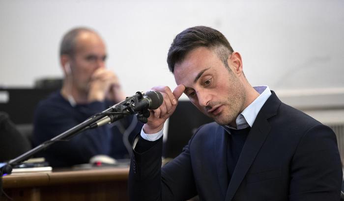 Il carabiniere finalmente racconta la verità: "A Stefano Cucchi hanno dato un calcio in faccia"