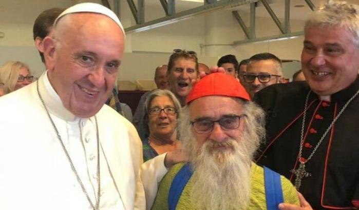 L'elemosiniere del Papa: "Francesco contento per la generosità dei cardinali durante il Covid-19"