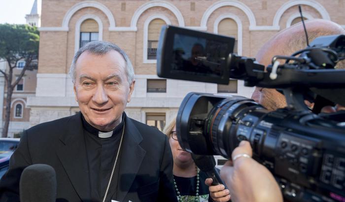 Guerra in Ucraina, Parolin: "Da Mosca nessun segnale sulla disponibilità del Vaticano di mediare"