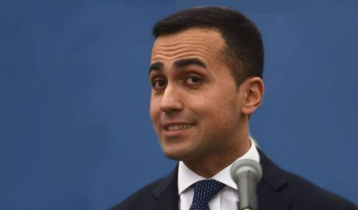 Di Maio: "il governo va avanti ma bisogna abbassare i toni; alleati col Pd? Mai"