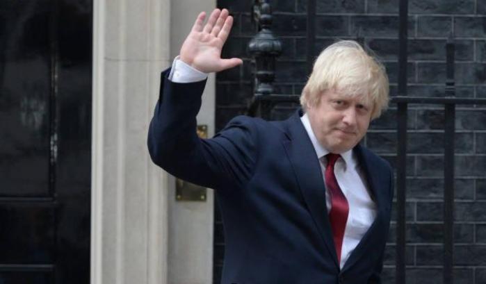 Bufale per convincere a votare la Brexit: Boris Johnson trascinato in tribunale