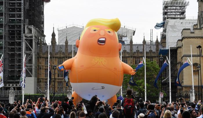 0005302C-il-pupazzo-trump Il pupazzo Trump