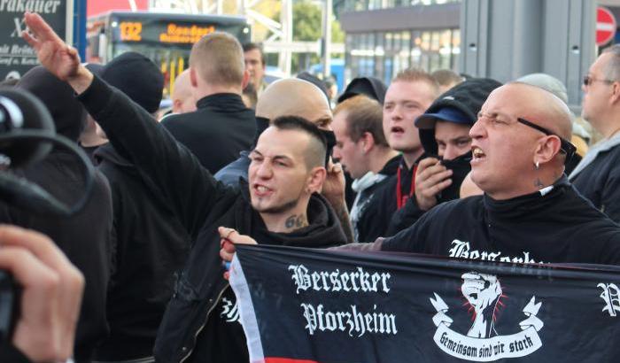 L?estrema destra post nazista cresce in Germania