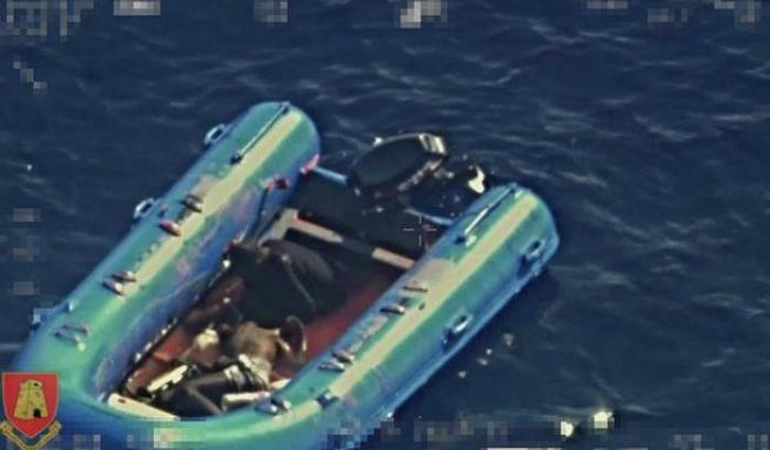 00053942-un-barchino-alla-deriva-a-malta Un barchino alla deriva a Malta