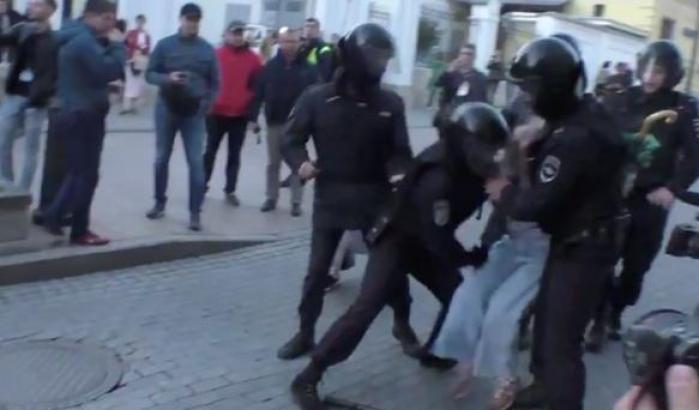 0005394C-la-repressione La repressione
