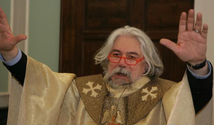 Non si è vaccinato: Meluzzi sospeso dall’Ordine dei medici di Torino