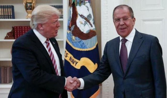 Trump disse a Lavrov: "Non temiamo le interferenze russe nelle elezioni, noi abbiamo fatto lo stesso"