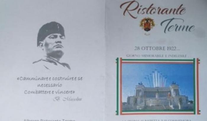 Ad Ascoli celebrano la marcia su Roma con frasi di Mussolini e il logo Fratelli d'Italia