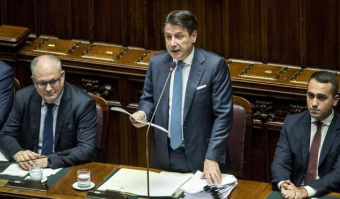Conte sul Mes attacca Salvini: "Non studia, sorpreso però da Giorgia Meloni"