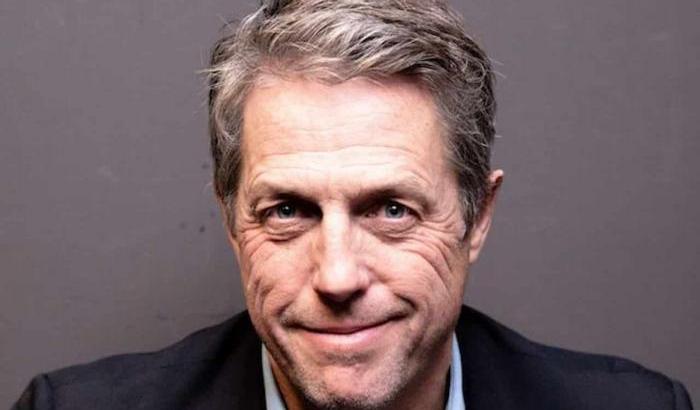 Hugh Grant deluso per il trionfo di Johnson: "È un giorno oscuro per le minoranze nel Regno Unito..."