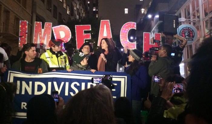 Manifestazione per la messa in stato d'accusa per Trump