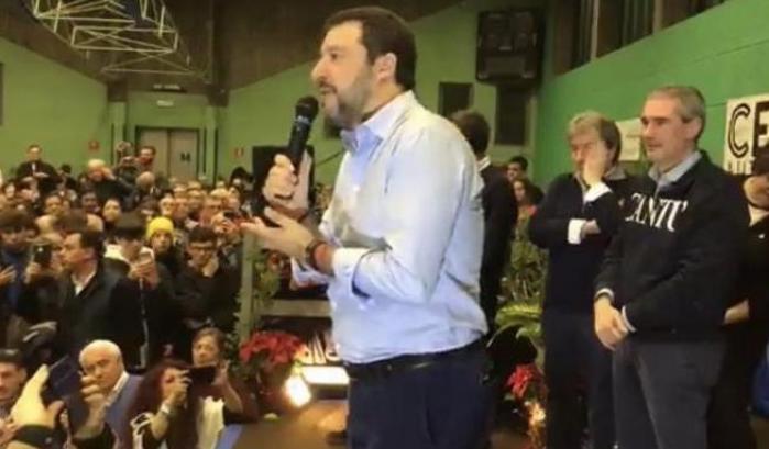 Salvini l'apocalittico: "C'è una lotta tra libertà e dittatura" (Lui sarebbe la libertà...)