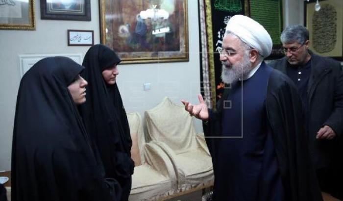 Dall'Iran parole dure: "Trump è un terrorista in giacca e cravatta"