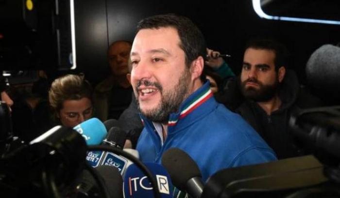 I radicali contro Salvini: "Il suo digiuno non c'entra nulla con la nonviolenza"