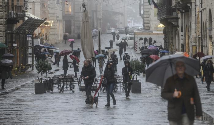 Torna il maltempo sull'Italia: nelle prossime ore pioggia e vento