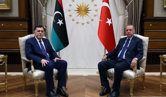 Erdogan e Serraj