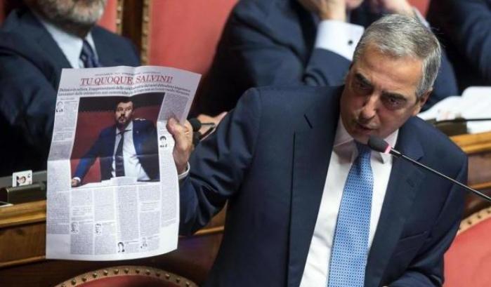 Le volgarità di Gasparri continuano: "Basta Speranza, rappresenta un danno per l'Italia"