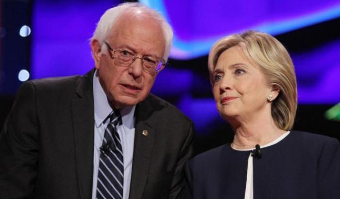 L'attacco di Hillary Clinton a Bernie Sanders: "Non piace a nessuno e dice solo fesserie"