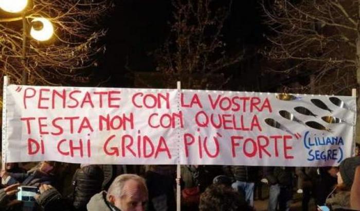 Le Sardine scrivono a Conte: "Noi  argine alla politica che genera odio, macerie e esclusione"