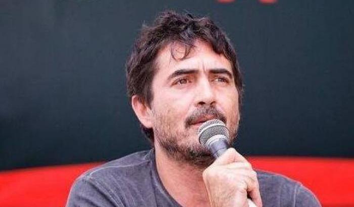 Fratoianni: "La manifestazione dei fascisti è un oltraggio alla Costituzione"