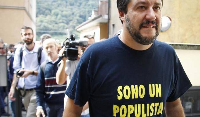 Salvini strizza l’occhio alla sinofobia ed evita di rassicurare sui ristoranti cinesi
