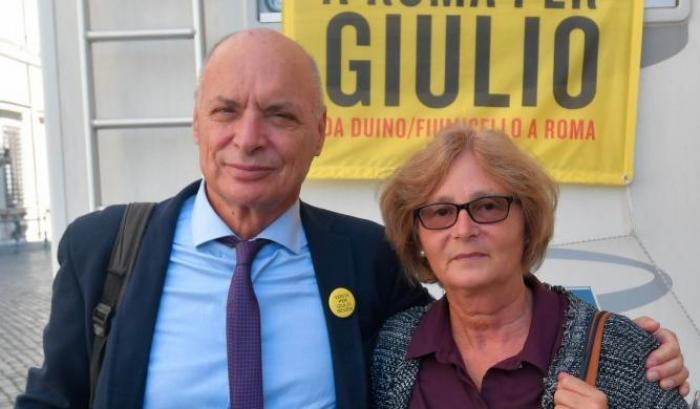 I genitori di Regeni: "Rispettate noi e nostro figlio, basta dettagli sulle torture a Giulio"