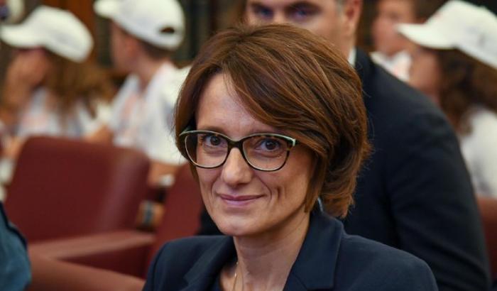 La ministra Bonetti annuncia: "Arriva l'assegno universale dalla nascita ai 21 anni"