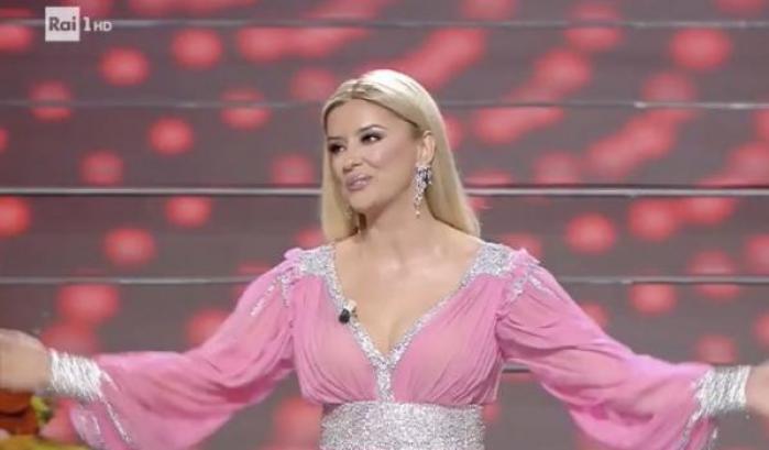 La travolgente Alketa fa innamorare Sanremo: sui social tutti impazziti per la stella albanese