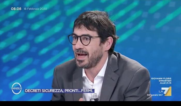 Fratoianni: "La scienza è passata dall’essere ancora di salvezza a qualcosa che dà fastidio"